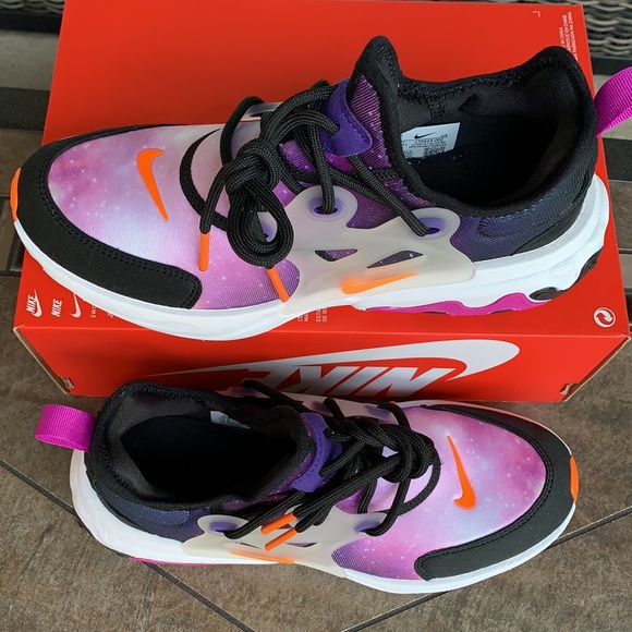 NIKE REACT PRESTO PRINT WMNS - Picture 4 of 16